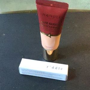 ? Riddle and wander liquid foundation